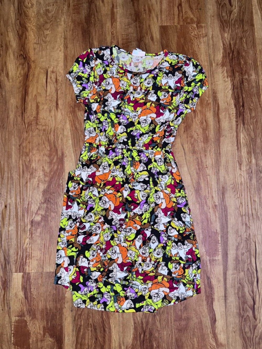 Disney LuLaRoe Girls Size 12 Snow White Dwarfs Midi Dress all over print with po